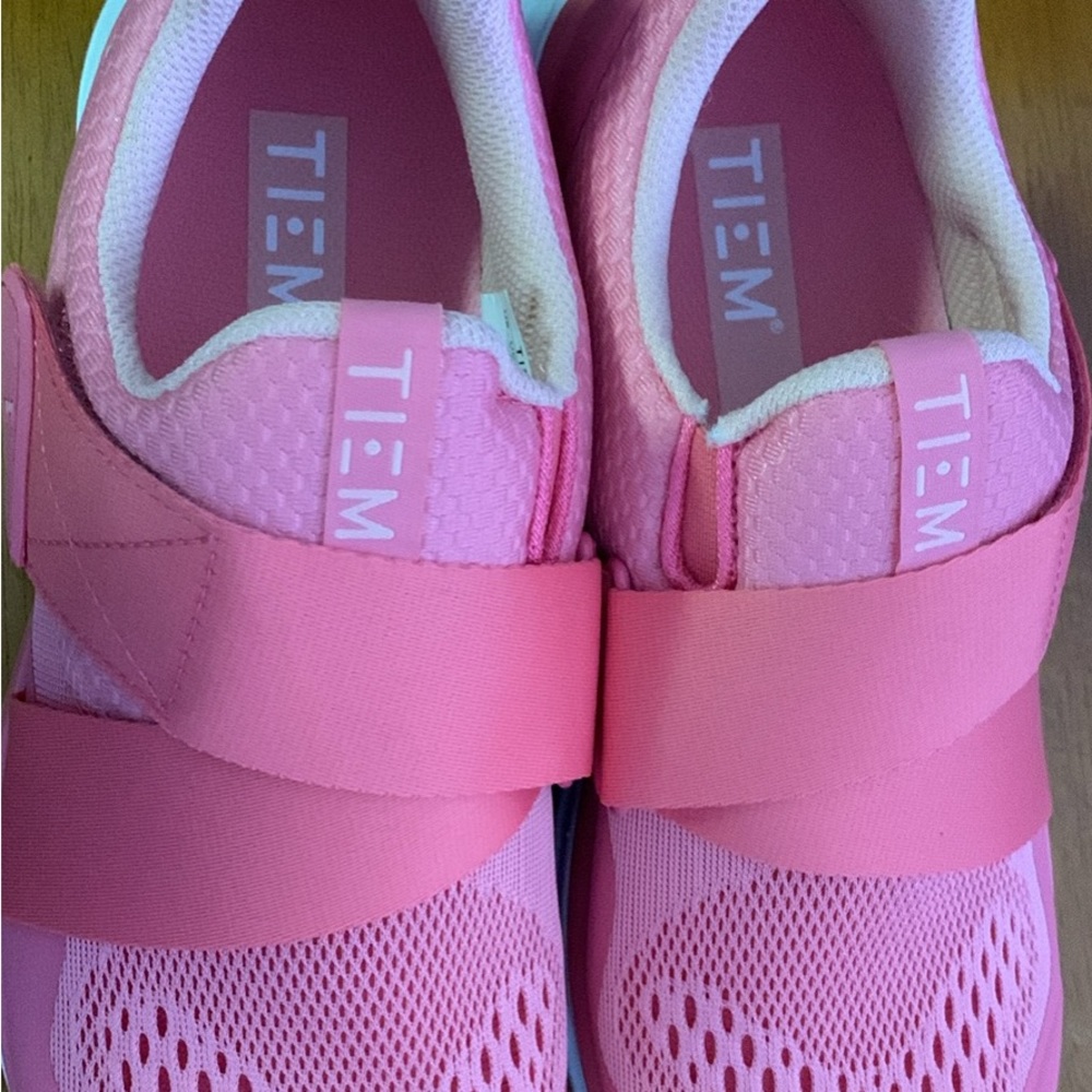 NWOT Tiem Slipstream Spin Shoes